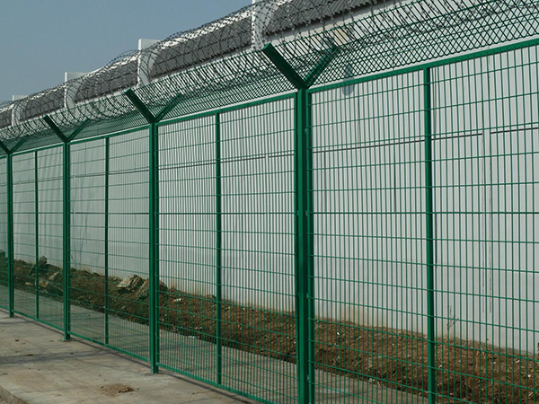 甘肅防攀爬防護(hù)欄圖片3 甘肅防攀爬防護(hù)欄圖片3