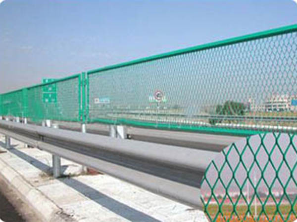 河南橋梁防護欄圖片2 河南橋梁防護欄圖片2