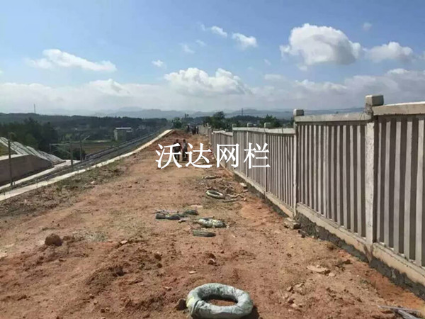 遼寧贛鐵路客專刺絲滾籠項目工程圖片3 遼寧贛鐵路客專刺絲滾籠項目工程圖片3