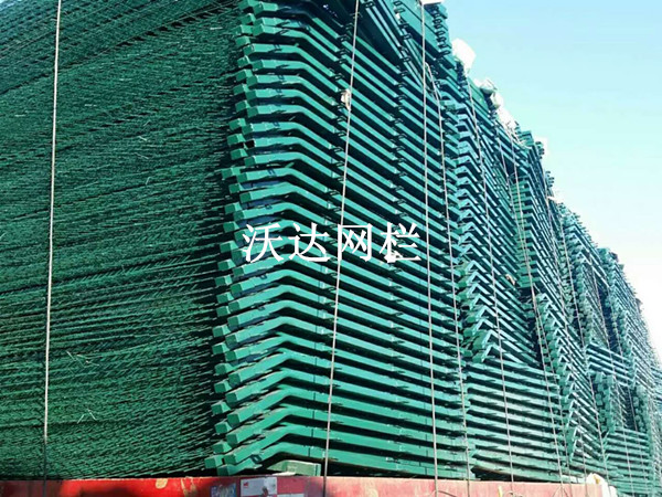 海門滬昆鐵路貴州段防護柵欄護欄網項目圖片6 海門滬昆鐵路貴州段防護柵欄護欄網項目圖片6