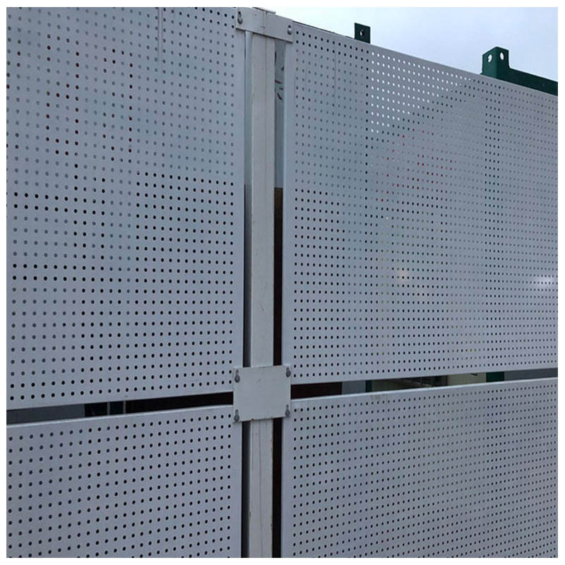 沖孔網(wǎng)護(hù)欄圖片2 沖孔網(wǎng)護(hù)欄圖片2