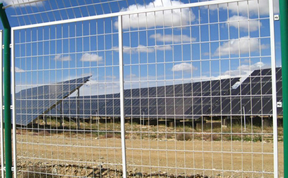 光伏發(fā)電圍欄網(wǎng) 光伏發(fā)電圍欄網(wǎng)