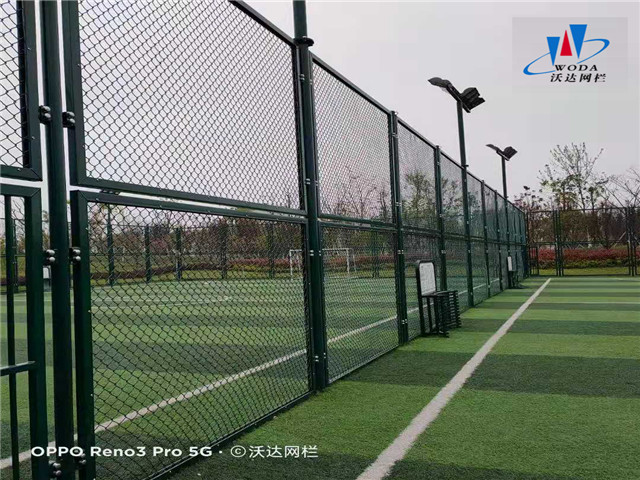 框架式勾花圍網(wǎng)圖片4 框架式勾花圍網(wǎng)圖片4