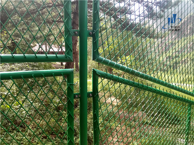 麗江金河口旅游風(fēng)景區(qū)圍欄工程圖片4 麗江金河口旅游風(fēng)景區(qū)圍欄工程圖片4