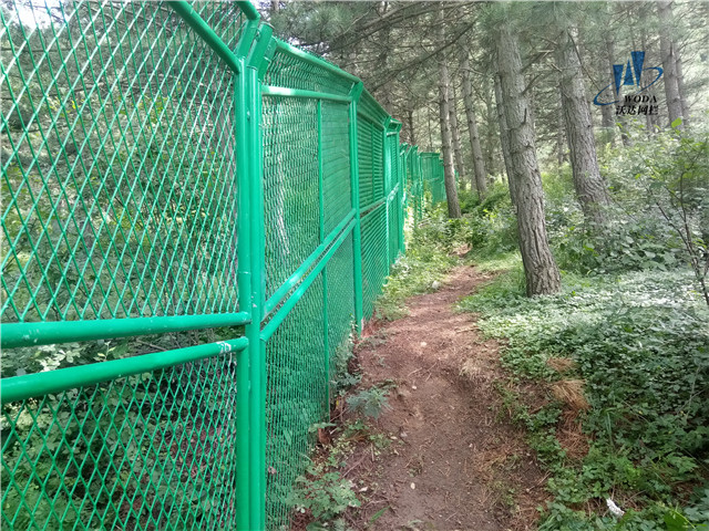 麗江金河口旅游風(fēng)景區(qū)圍欄工程圖片5 麗江金河口旅游風(fēng)景區(qū)圍欄工程圖片5