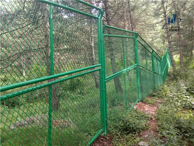 麗江金河口旅游風(fēng)景區(qū)圍欄工程圖片6 麗江金河口旅游風(fēng)景區(qū)圍欄工程圖片6