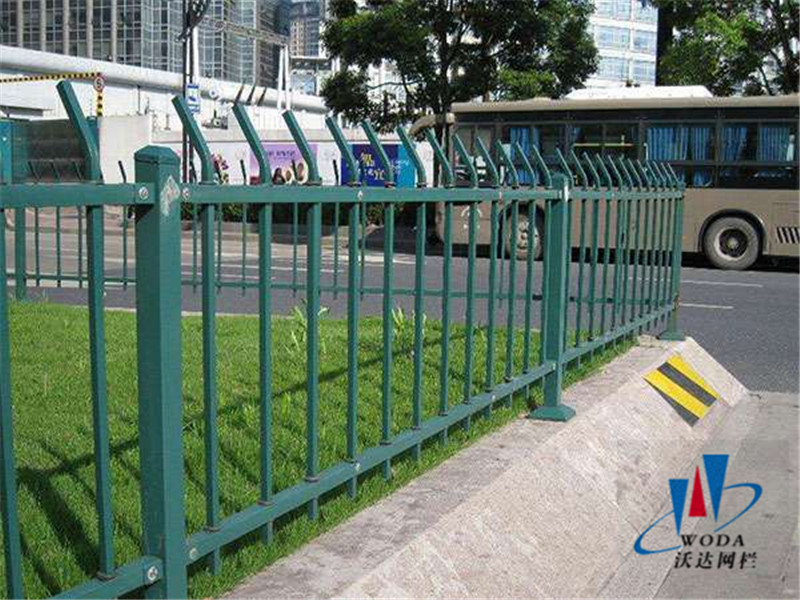 公路護欄網圖片3